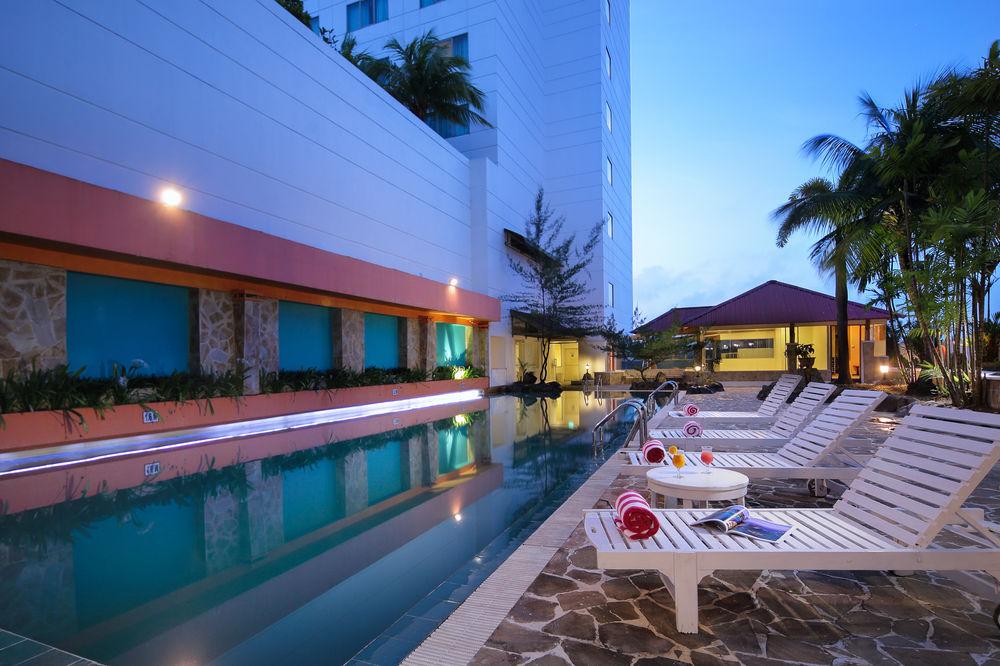 Four Points By Sheraton Batam Nagoya Extérieur photo