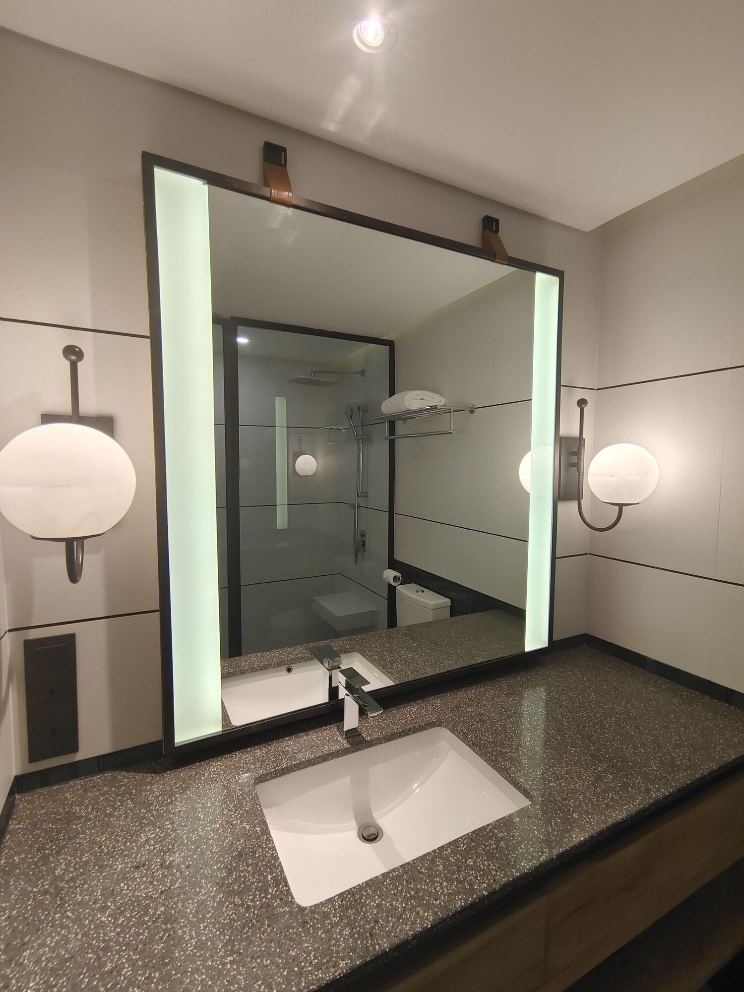 Four Points By Sheraton Batam Nagoya Extérieur photo