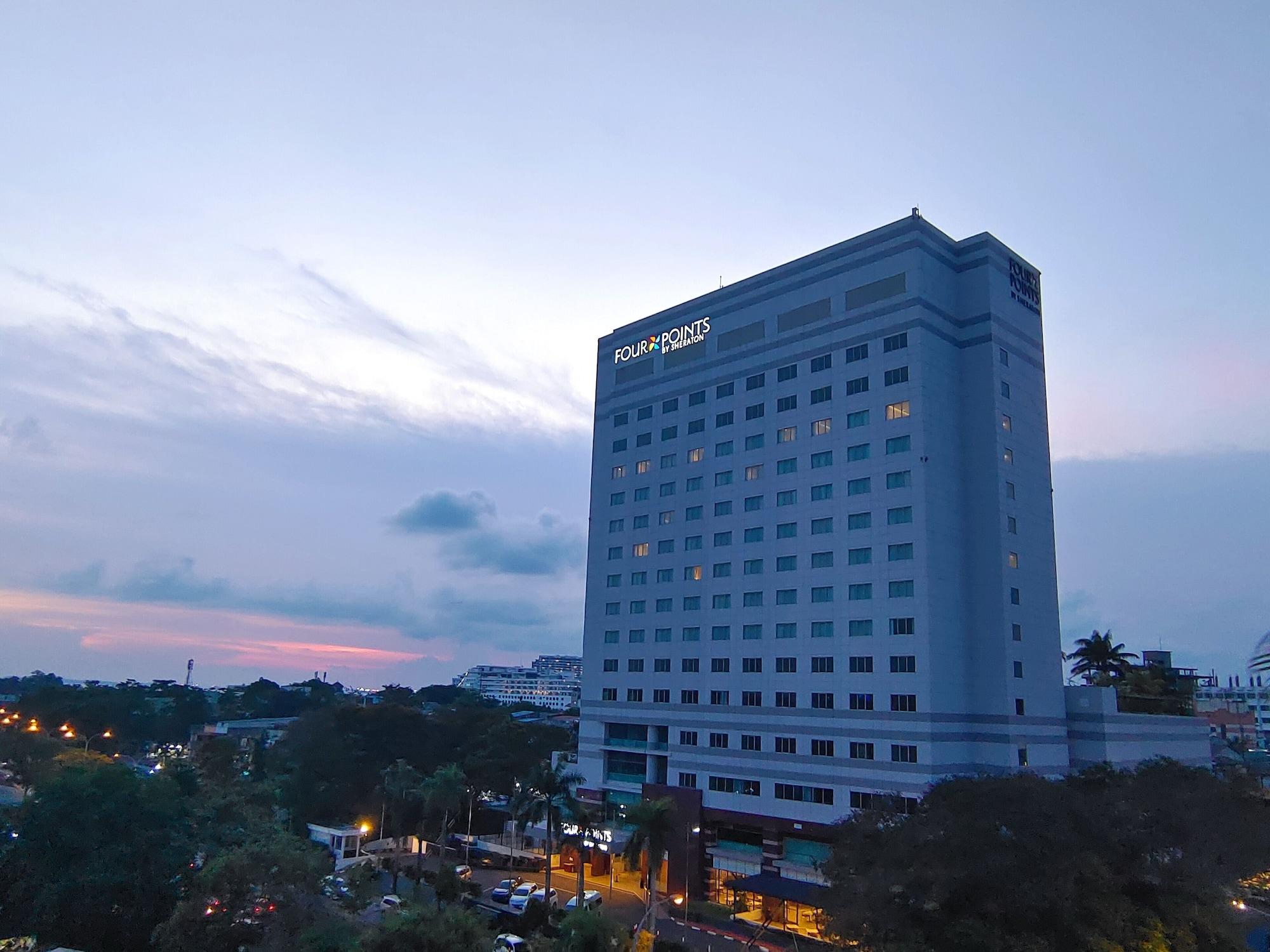 Four Points By Sheraton Batam Nagoya Extérieur photo