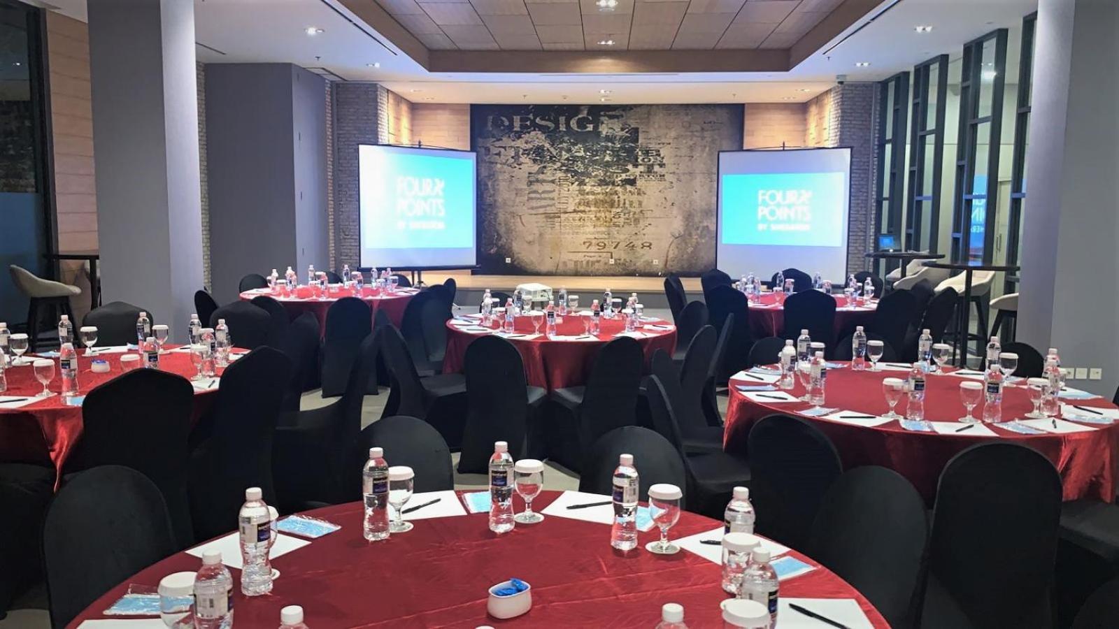 Four Points By Sheraton Batam Nagoya Extérieur photo