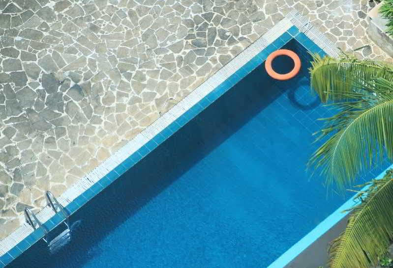 Four Points By Sheraton Batam Nagoya Extérieur photo
